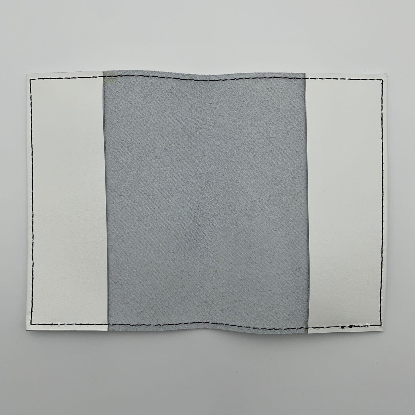 GT Passport Cover Bianco Speciale