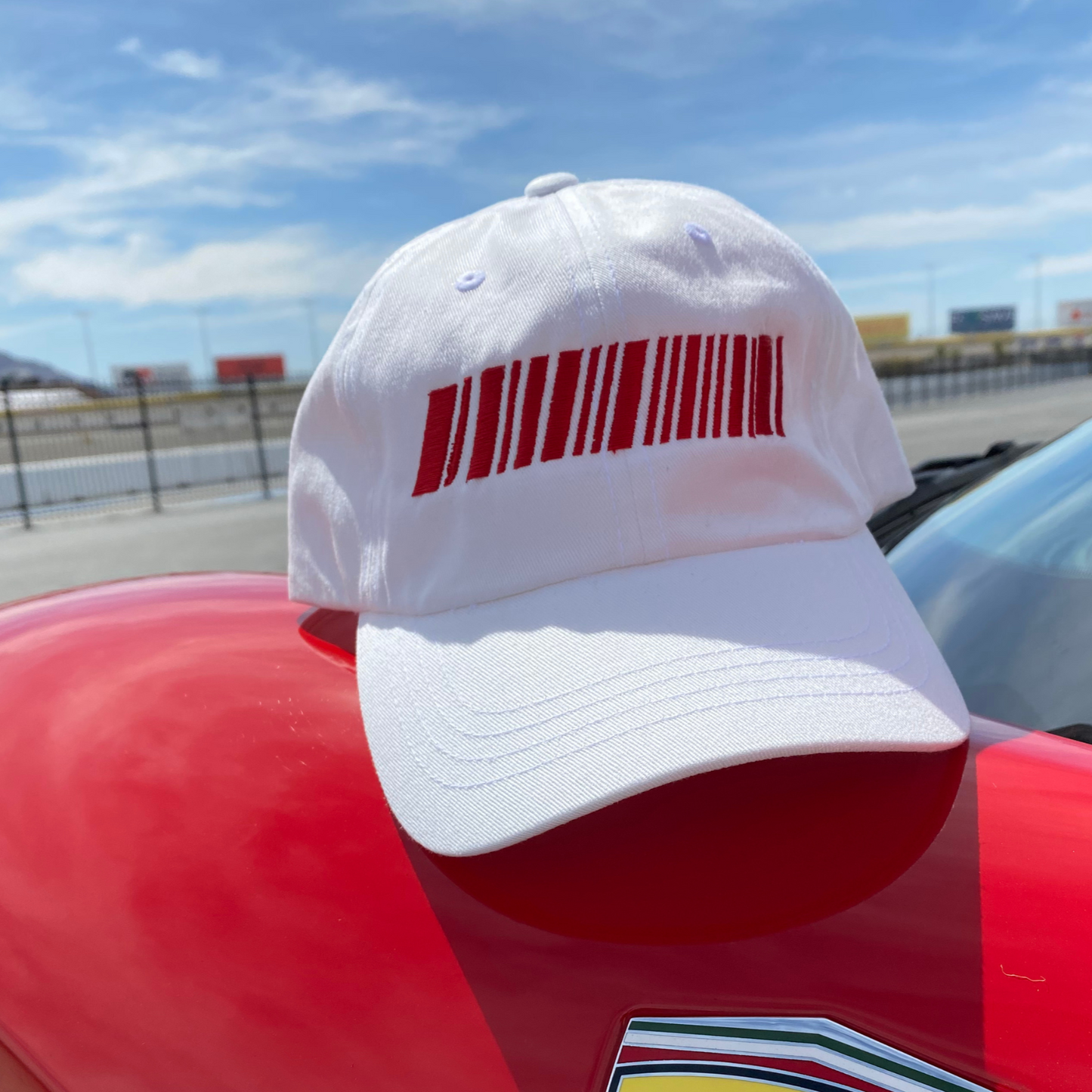 Barcode Hat Bianco
